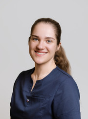 Стоматолог-хирург, стоматолог Анна Халедовна Елали