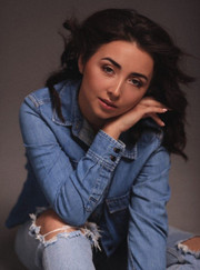 Марина Александровна Безручко Директор, инструктор по стретчингу Марина Александровна Безручко