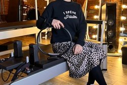 Студия пилатеса Юлии Корнеевой, с рейтингом 4.5 - находится по адресу Тула, улица Машинистов, 7 