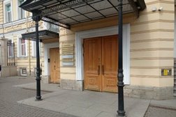 Агентство недвижимости Этажи, с рейтингом 4.9 - находится по адресу Санкт-Петербург, Чернышевского проспект, 18 