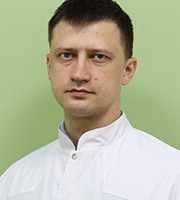 Невролог, геронтолог Денис Анатольевич Карасенко