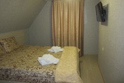 Гостевой дом Дом у моря, с рейтингом 3.8 - находится по адресу Сочи, улица Просвещения, 27а 