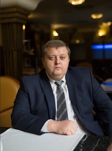 Виктор Евгеньевич Двороненко