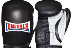 Магазин cпортивной одежды и обуви Lonsdale, с рейтингом 4 - находится по адресу Краснодар, улица Стасова, 182/1 