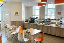 Бизнес-центр Кварц, с рейтингом 4.1 - находится по адресу Санкт-Петербург, Пискарёвский проспект, 63 лит А 