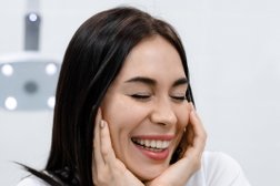 Стоматология Территория Улыбки, с рейтингом 4.4 - находится по адресу Саратов, Огородная улица, 144/146 