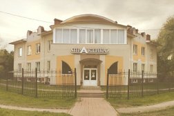 Стоматологическая клиника Практика, с рейтингом 2.8 - находится по адресу Московская область, Дмитров, Московская улица, 23 