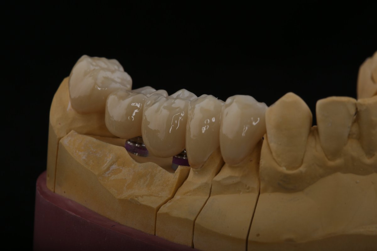 Eurodent Lab, зуботехническая лаборатория на Дербеневской набережной в