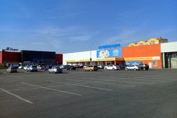 Магазин строительно-отделочных материалов Стройландия, с рейтингом 4.6 - находится по адресу Старый Оскол, 1-й квартал, 21а 