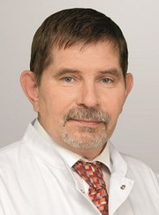 Кардиохирург, сосудистый хирург Александр Михайлович Чернявский