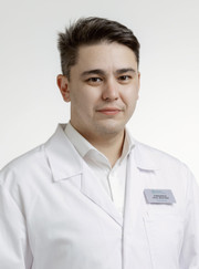 Врач УЗИ, сосудистый хирург Арсен Маратович Асминдияров