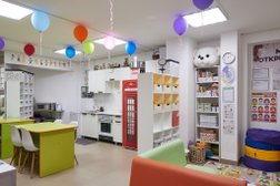 Детский центр Снежаны Михайловой «Карамелька», с рейтингом 5 - находится по адресу Ярославль, проезд Моторостроителей, 2 