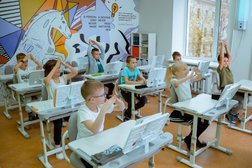 Частная школа TOP IT SCHOOL, с рейтингом 4.9 - находится по адресу Москва, район Нагатино-Садовники, 115533, Нагатинская улица, 29 к4 
