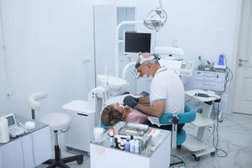 Стоматология Архимед, с рейтингом 4.2 - находится по адресу Орловская область, пос. Зареченский, Еловая улица, 36 