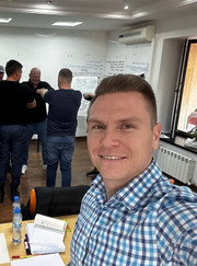 Бизнес-консультант, бизнес-тренер Игорь Романов