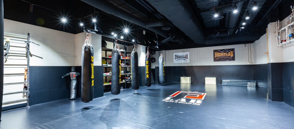 British Dispensary ������ �����: ����.