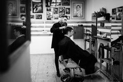 Мужская парикмахерская Alex barber, с рейтингом 2.7 - находится по адресу Челябинск, улица Братьев Кашириных, 166 