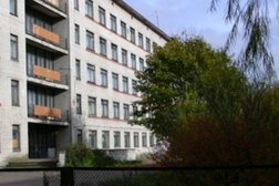 Гатчинская больница, с рейтингом 3 - находится по адресу Ленинградская область, Гатчина, Рощинская улица, 15а 