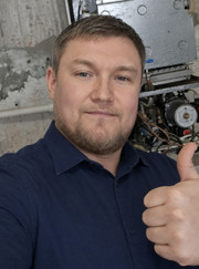 Сантехник, электрик Дмитрий Львович Агафонов