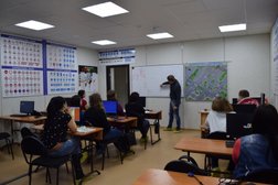 Автошкола Светофор, с рейтингом 4.4 - находится по адресу Красноярск, улица Щорса, 69 