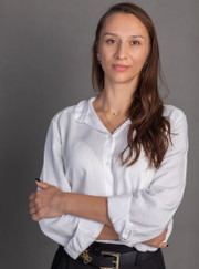 Адвокат Анна Константиновна Леонова