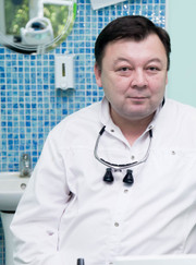 Стоматолог Арман Акыжанович Акыжанов