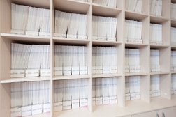 Клиника Магнолия, с рейтингом 3.4 - находится по адресу Екатеринбург, улица Большакова, 61 