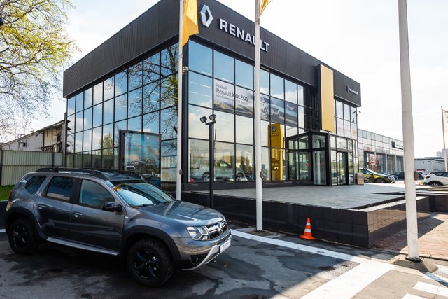 Кузовной ремонт Рено в Москве, цена ремонта кузова Renault с гарантией в автосервисе Профессионал