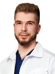 Офтальмохирург, офтальмолог Алексей Андреевич Сердюк