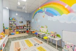 Центр развития Мостики, с рейтингом 5 - находится по адресу Санкт-Петербург, Октябрьская набережная, 34 к2 ст1 