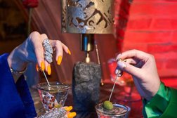 Бар Моя рьяnaya babyшка летит v Cingaпур, с рейтингом 2.5 - находится по адресу Москва, Большая Никитская улица, 14 ст6 