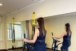 Дом красоты и здоровья Этуаль де Жэнесс, с рейтингом 4.2 - находится по адресу Челябинск, Маркса улица, 48 