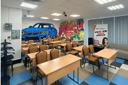 Автошкола МАКСИМУМ, с рейтингом 4.7 - находится по адресу Смоленск, Промышленный район, Тихвинка, 214019, улица Крупской, 43А 