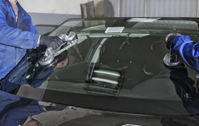 Установка форточки в автомобиле
