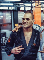 Тренер по джиу-джитсу Adam Fox