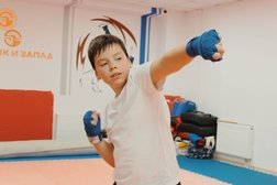 Центр развития спорта Восток и Запад, с рейтингом 4.4 - находится по адресу Санкт-Петербург, Долгоозёрная улица, 12 к1 