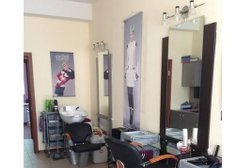 Академия стиля Jaine Frost, с рейтингом 2.8 - находится по адресу Москва, Задонский проезд, 22 