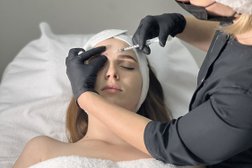 Центр красоты и косметологии Lime, с рейтингом 4 - находится по адресу Волжский, проспект Ленина, 90ж 