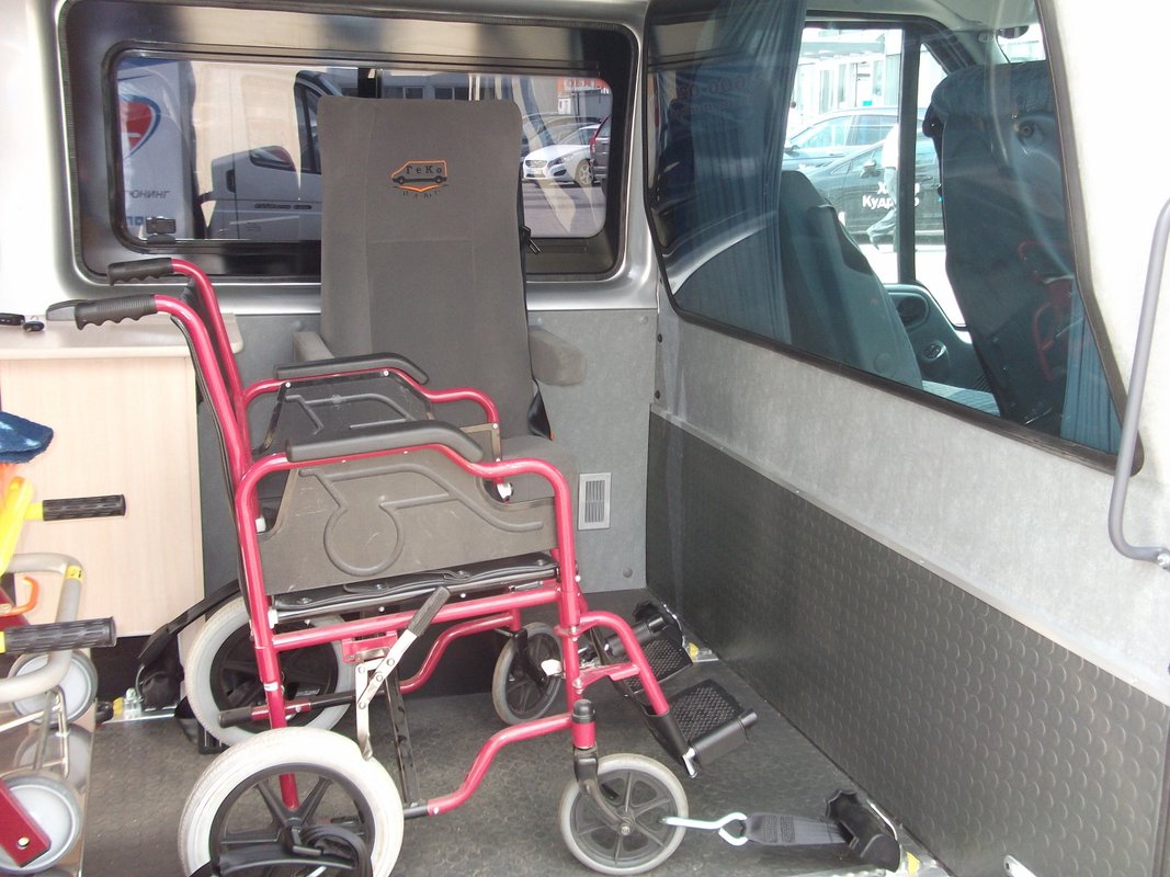 такси с инвалидным креслом