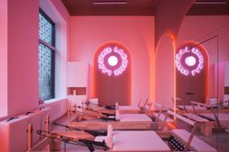 Студия растяжки, йоги и фитнеса L.A.B Space, с рейтингом 4.5 - находится по адресу Москва, Кронштадтский бульвар, 8 к2 