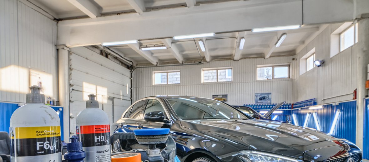 Mercedes Benz е седан детейлинг