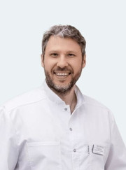 Стоматолог-ортопед, главный врач Роман Викторович Студеникин