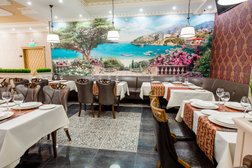 Ресторанно-гостиничный комплекс Versal, с рейтингом 4 - находится по адресу Курган, улица Гоголя, 98а 