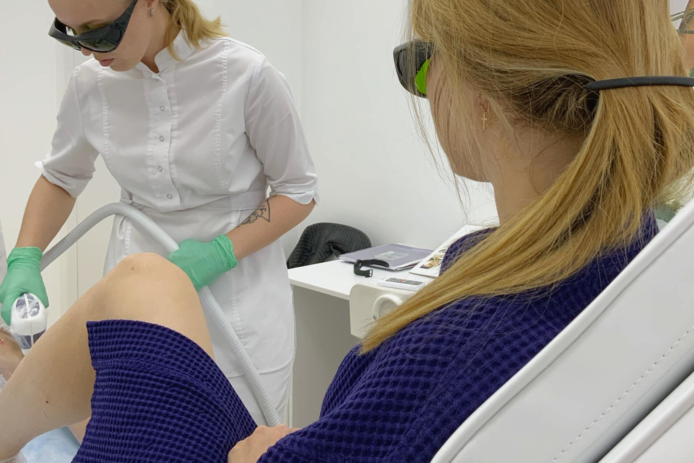 Салон подружки лазерная. Сеть клиник подружки. Лазерная эпиляция до и после. Подружка лазерная эпиляция новосибирск. Эпилюкс лазерная эпиляция.