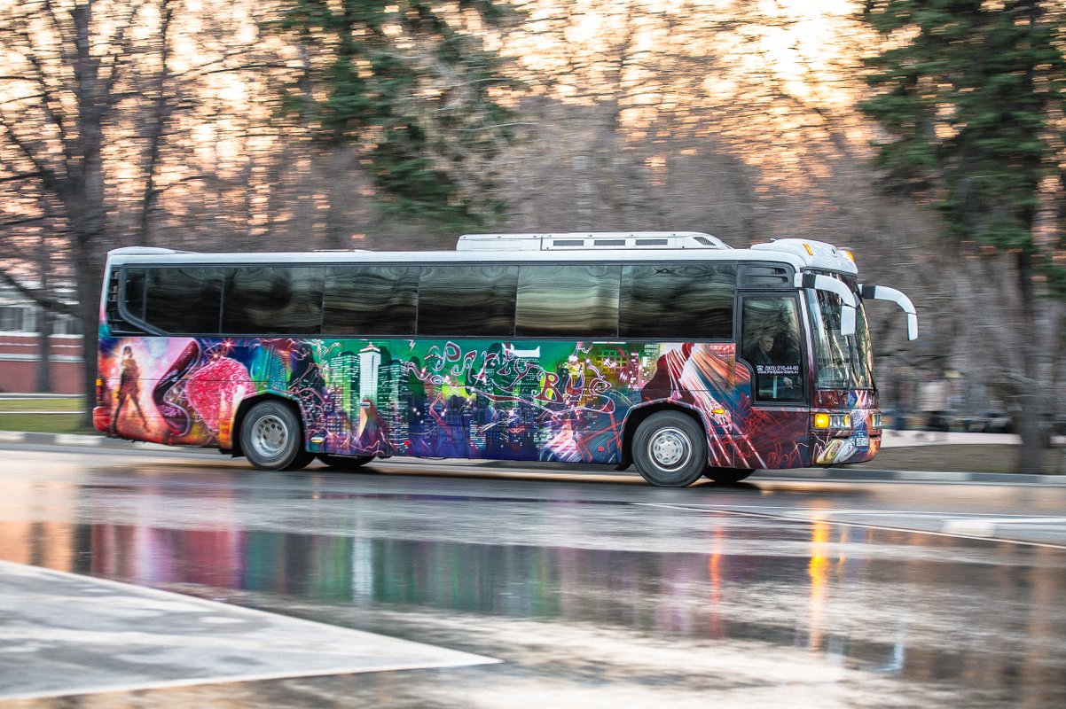 Bus club. Патибас. Музыкальный автобус. Клубный автобус. Автобус для тусовок