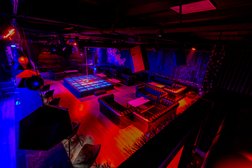 Клуб Magic, с рейтингом 4.6 - находится по адресу Владивосток, Снеговая улица, 1 