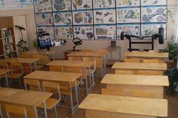 Автошкола Авто-кор, с рейтингом 3.6 - находится по адресу Екатеринбург, улица Пехотинцев, 15 