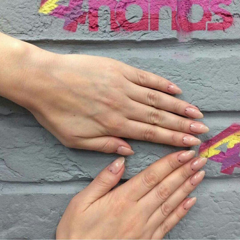 Маникюр 4. Маникюр 4 hands. Лаки 4hands. Японский маникюр 4hands. Маникюр в 4 руки.