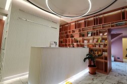 Клиника лазерной и эстетической косметологии Evolution, с рейтингом 4.8 - находится по адресу Москва, Большая Бронная улица, 23 ст2 