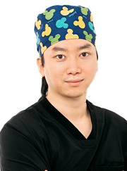 Стоматолог-терапевт, стоматолог Виллорий Терентьевич Тен